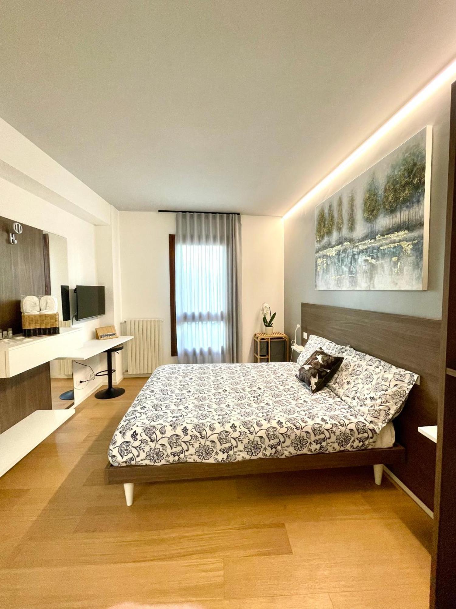Locatelli Apartments - Patio Living "Cordyline" Padova Dış mekan fotoğraf
